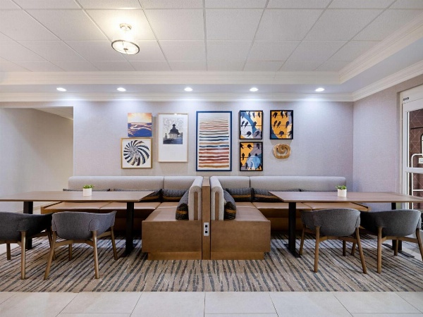 Homewood Suites By Hilton Columbia image 2